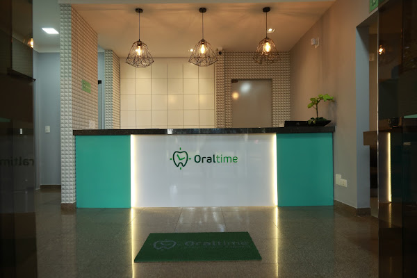 Foto 3 Oral Time Clínica Odontológica Maringá