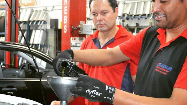 Foto 0 REVIZACAR MECÂNICA E AUTO CENTER ESPECIALIZADO EM NACIONAL E IMPORTADO
