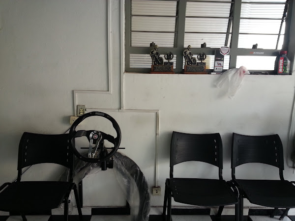 Foto 0 Amaury Center Car