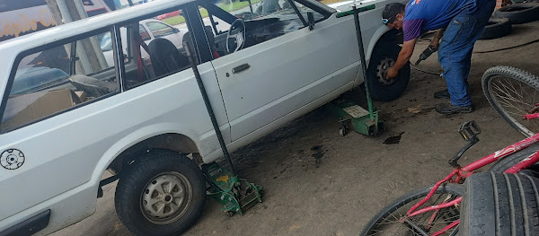 Foto 0 Borracharia Trevo (Aparecido /Cido/Negão ) Foto 0 Borracharia Trevo (Aparecido /Cido/Negão )