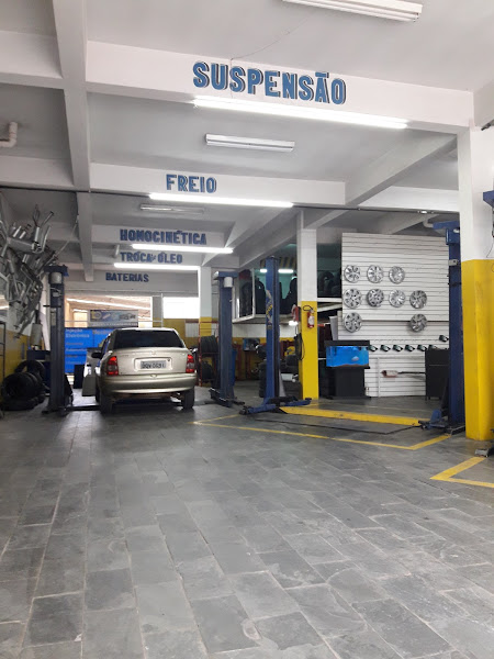 Foto 0 Trevo Pneus & Escapamentos