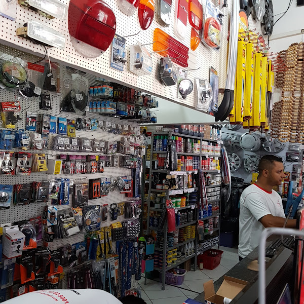 Foto 2 AUTO GIRO PEÇAS E ACESSÓRIOS PARA VEICULOS LTDA - ME