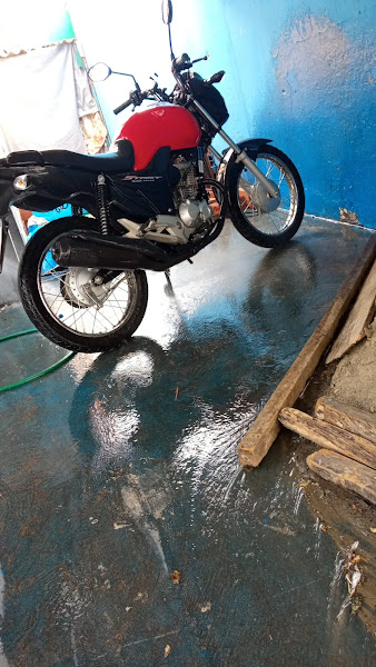 Foto 3 Chris Lava Car