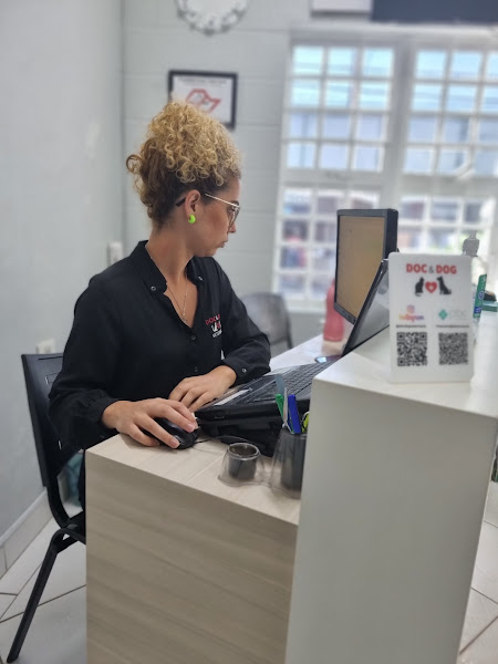 Foto 2 Clinica Veterinaria Doc & Dog - 24Horas Foto 2 Clinica Veterinaria Doc & Dog - 24Horas