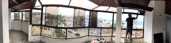 Foto 1 Vidraçaria Dimas Vidros Temperados Portas Janelas Box fechamento de Sacadas e manutenção em geral.