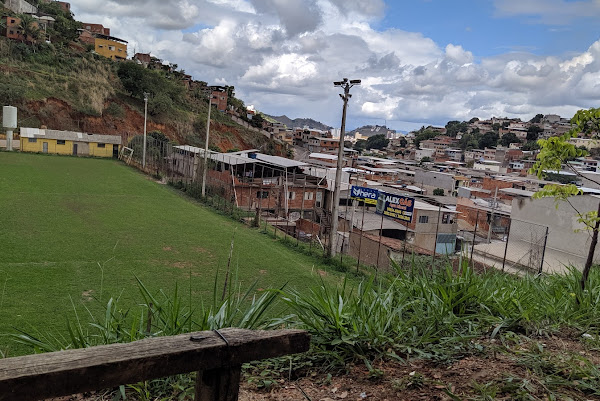 Foto 1 Campo do Bairro Esperança - Ipatinga MG