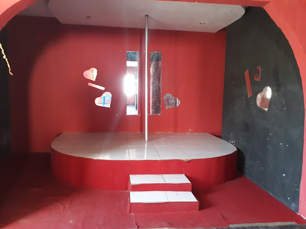 Foto 0 Emanuelly Drinks