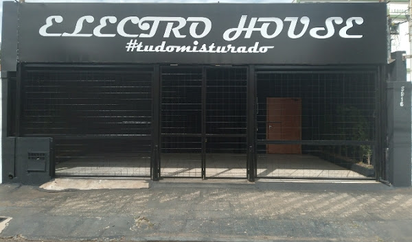 Foto 3 Electro House
