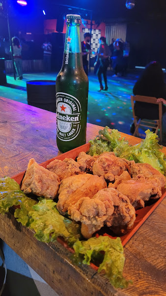 VILLA MR MUSIC BAR VILLA MR MUSIC BAR