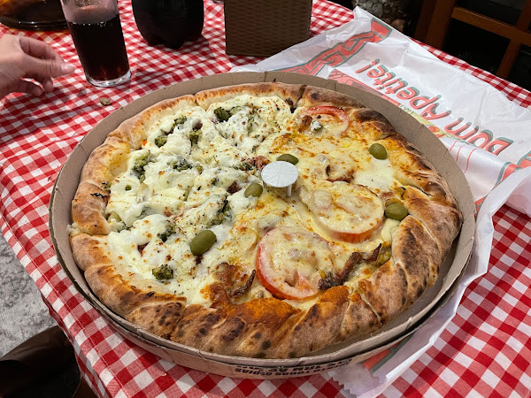 Foto 1 LaVille pizzaria e esfiharia