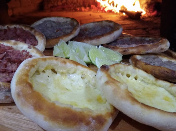 Foto 0 Bella & Paulista Pizzaria a melhorPizzaria da região com massa fina crocante sem fermento