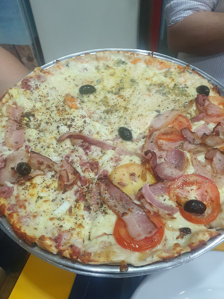 Foto 4 Bella & Paulista Pizzaria a melhorPizzaria da região com massa fina crocante sem fermento Foto 4 Bella & Paulista Pizzaria a melhorPizzaria da região com massa fina crocante sem fermento