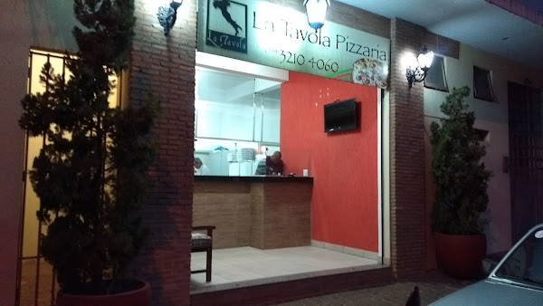 Foto 0 La Tavola Pizzaria Delivery