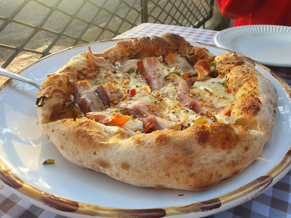 Foto 4 La Tavola Pizza Bar