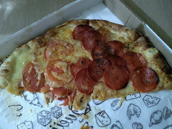 Foto 1 Crunchy Pizza Express