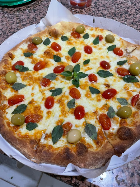 Foto 0 Varanis Pizza