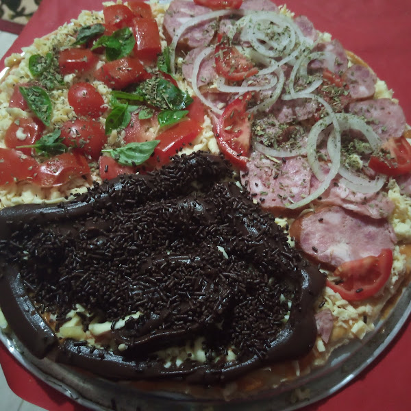 Foto 3 Pizzaria e Hamburgueria toop