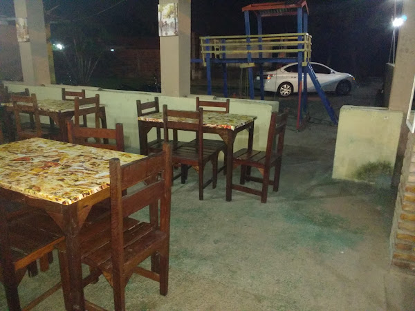 Foto 1 Pastel e pizza no sítio