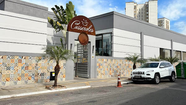 Foto 0 Casseroles pizzaria e galeteria