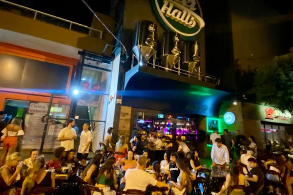 Beer Halls Cervejaria Artesanal de Minas Beer Halls Cervejaria Artesanal de Minas