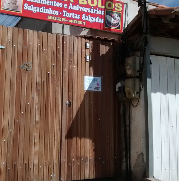 Adriana Bolos Adriana Bolos