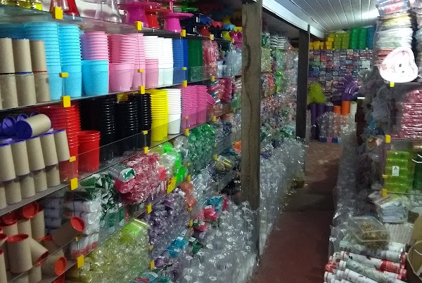 Gabi Festas Descartáveis Gabi Festas Descartáveis