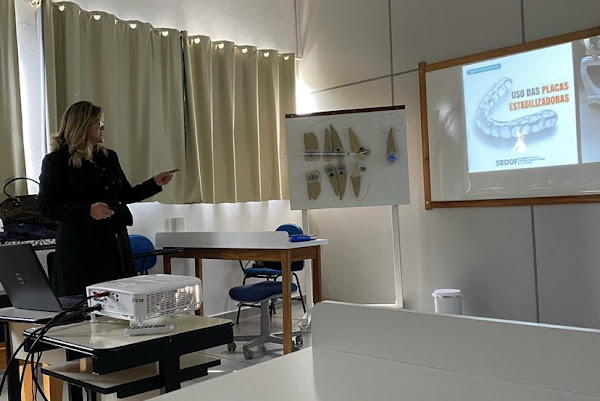 Dra.Simone Lacerda Goulart/odontologia do sono/DTM Dra.Simone Lacerda Goulart/odontologia do sono/DTM