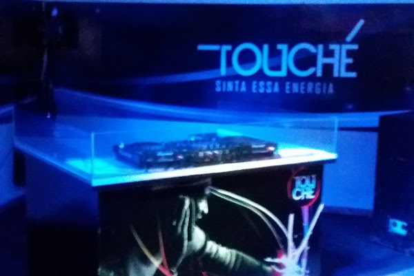 Touche Show Bar Touche Show Bar