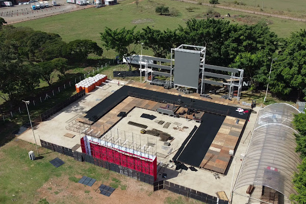 Arena Golden Arena Golden