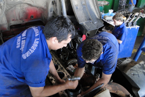 Mecânica Leontino_ Oficina Mecanica Volvo Especializada em Ourinhos Mecânica Leontino_ Oficina Mecanica Volvo Especializada em Ourinhos